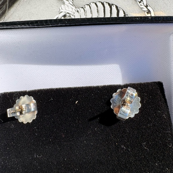 David Yurman Silver Cookie Earrings with 14 KG - Picture 7 of 10